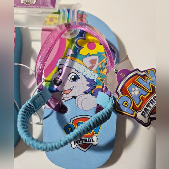 Paw Patrol Flip Flops - Picture 3 of 6